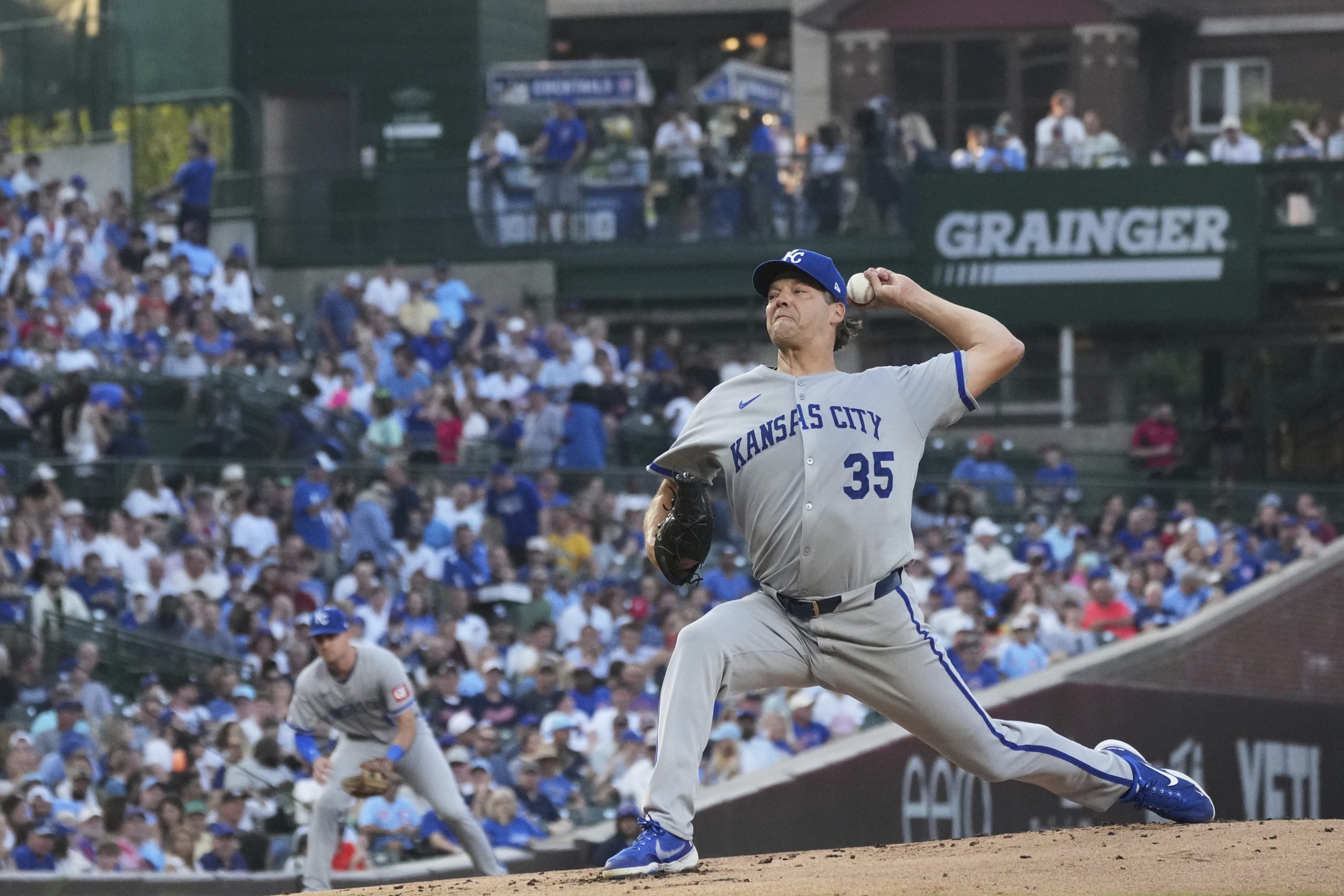 Rich Hill becomes oldest player in majors at 45 with start against Cubs