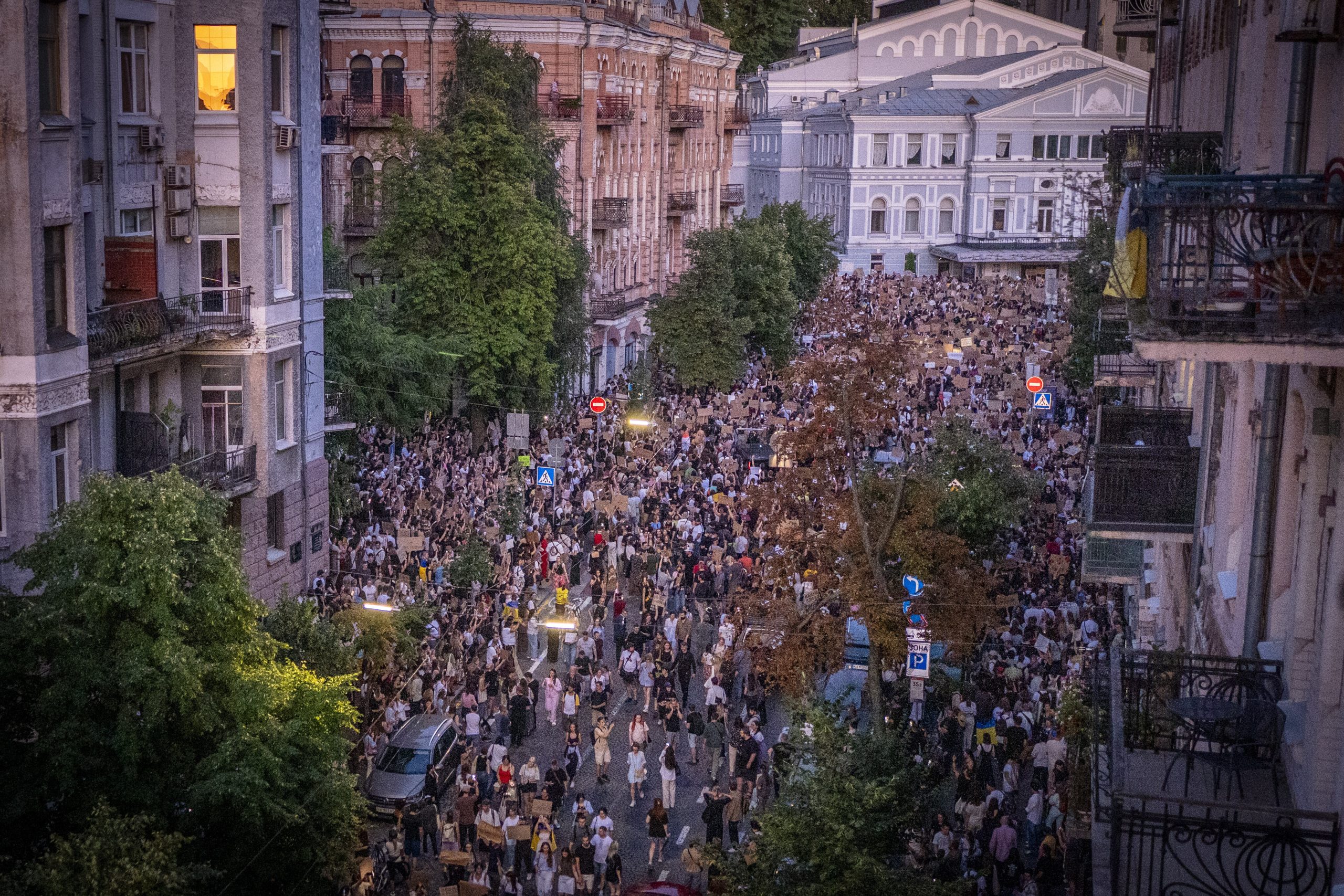Ukraine’s Zelenskyy promises safeguards after street protests over a new anti-corruption law