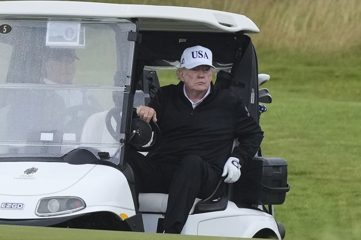 Trump’s meeting with a key European official comes as his tariff deadline nears