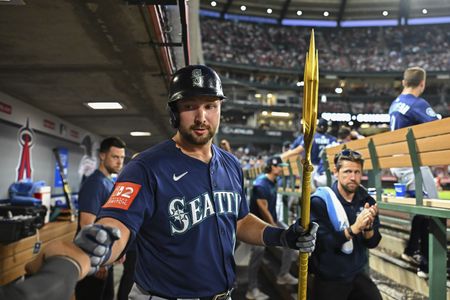 MLB roundup: Cal Raleigh hits 40th HR in M’s win