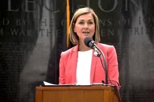 Op-Ed: Gov. Kim Reynolds and fiscal conservative lessons from the Heartland