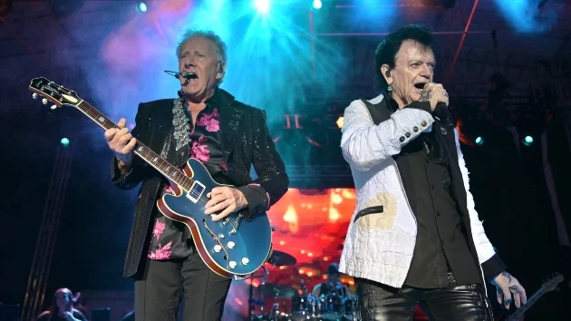 Air Supply to receive a star on the Hollywood Walk of Fame