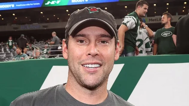 Scooter Braun steps down as HYBE America CEO after 4 years