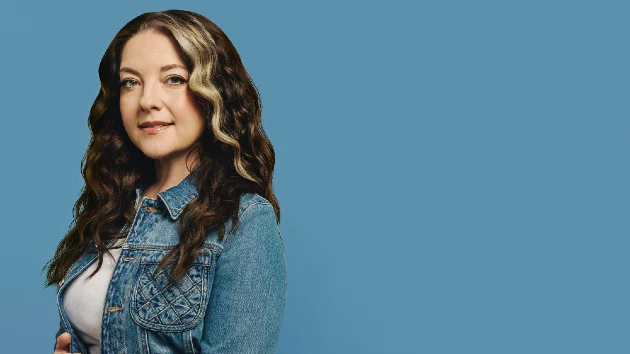 Thoughts on an ‘American Scandal’? Ashley McBryde covers Toby Keith & The Chicks