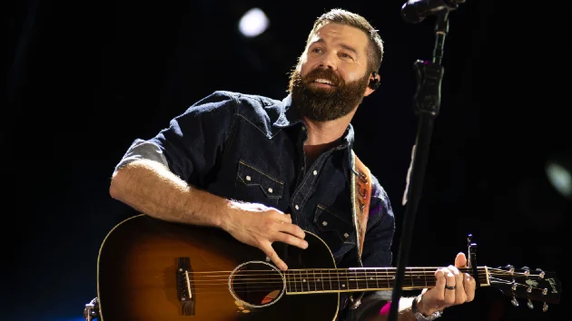 ‘Next Thing You Know,’ Jordan Davis welcomes second daughter