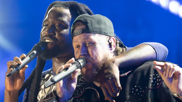 Jelly Roll and Shaboozey head Down Under together