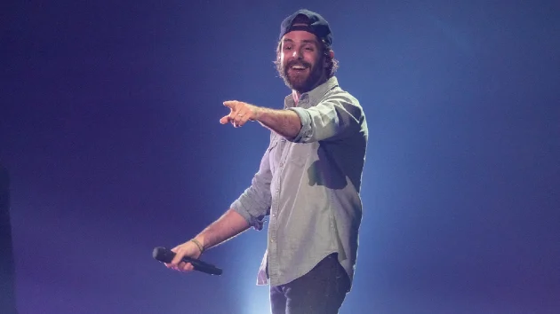 Thomas Rhett can ‘Die a Happy Man’ after his Fenway milestones