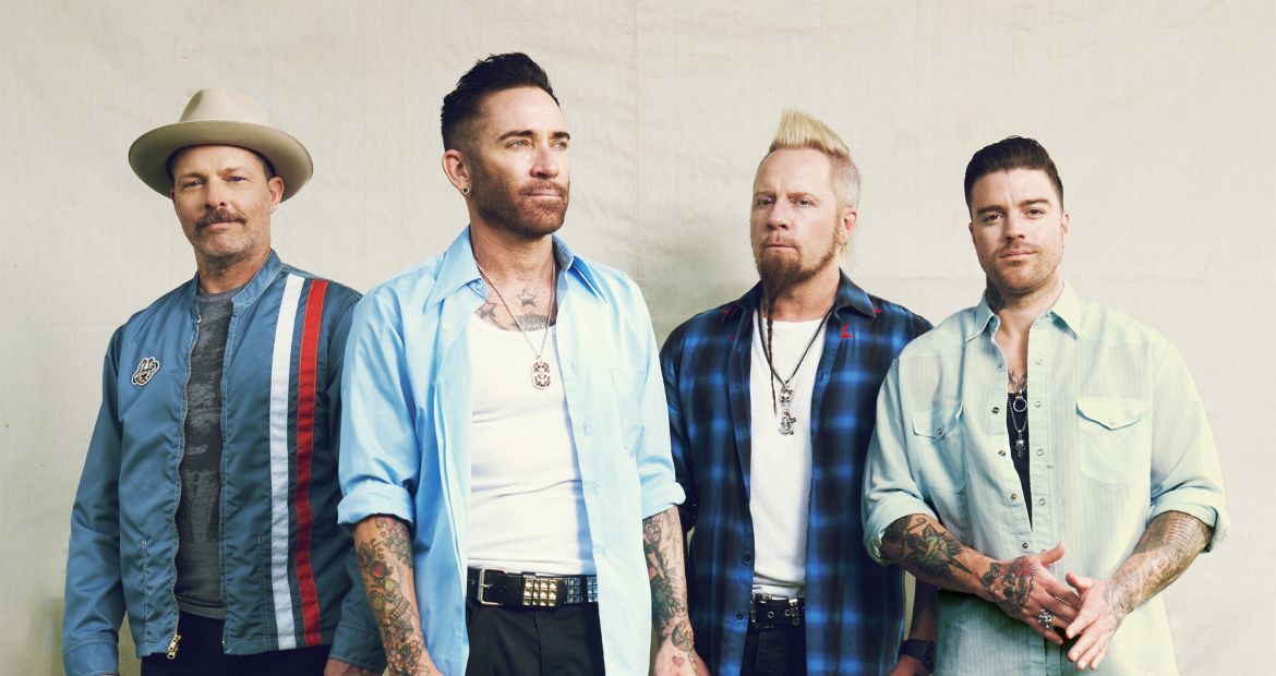 Lit and Pop Evil, August 2