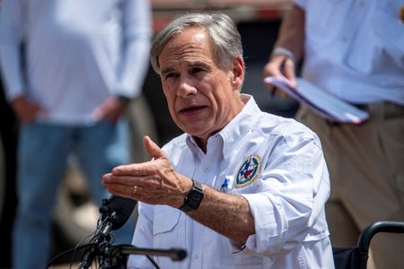 Texas governor vows to replace Democrats absent at Monday redistricting vote