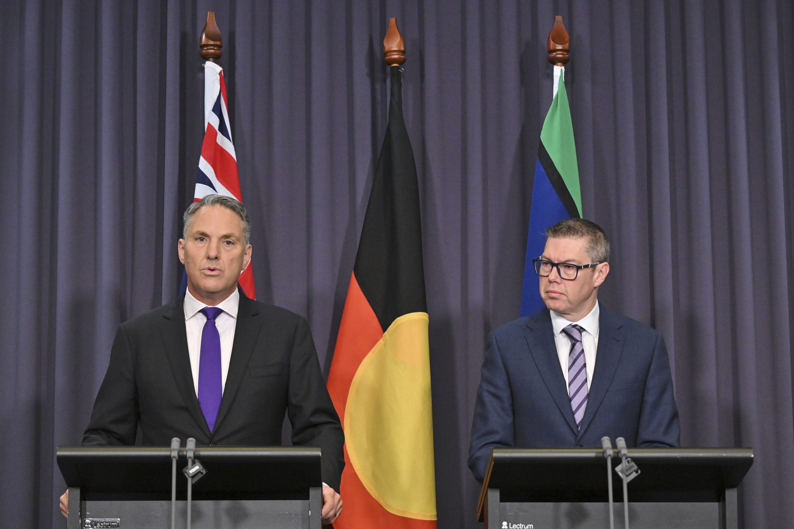 Australia selects Japan’s Mitsubishi Heavy Industries for $6.5B warship deal