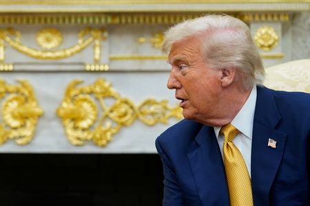 White House prepares order targeting banks as Trump claims discrimination