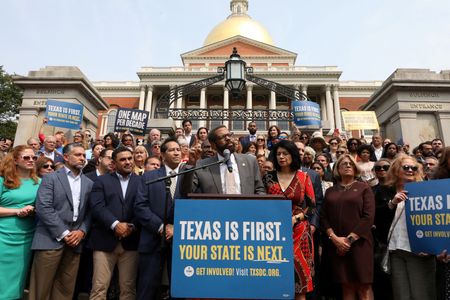 Factbox-How the war over US congressional redistricting could play out, state by state