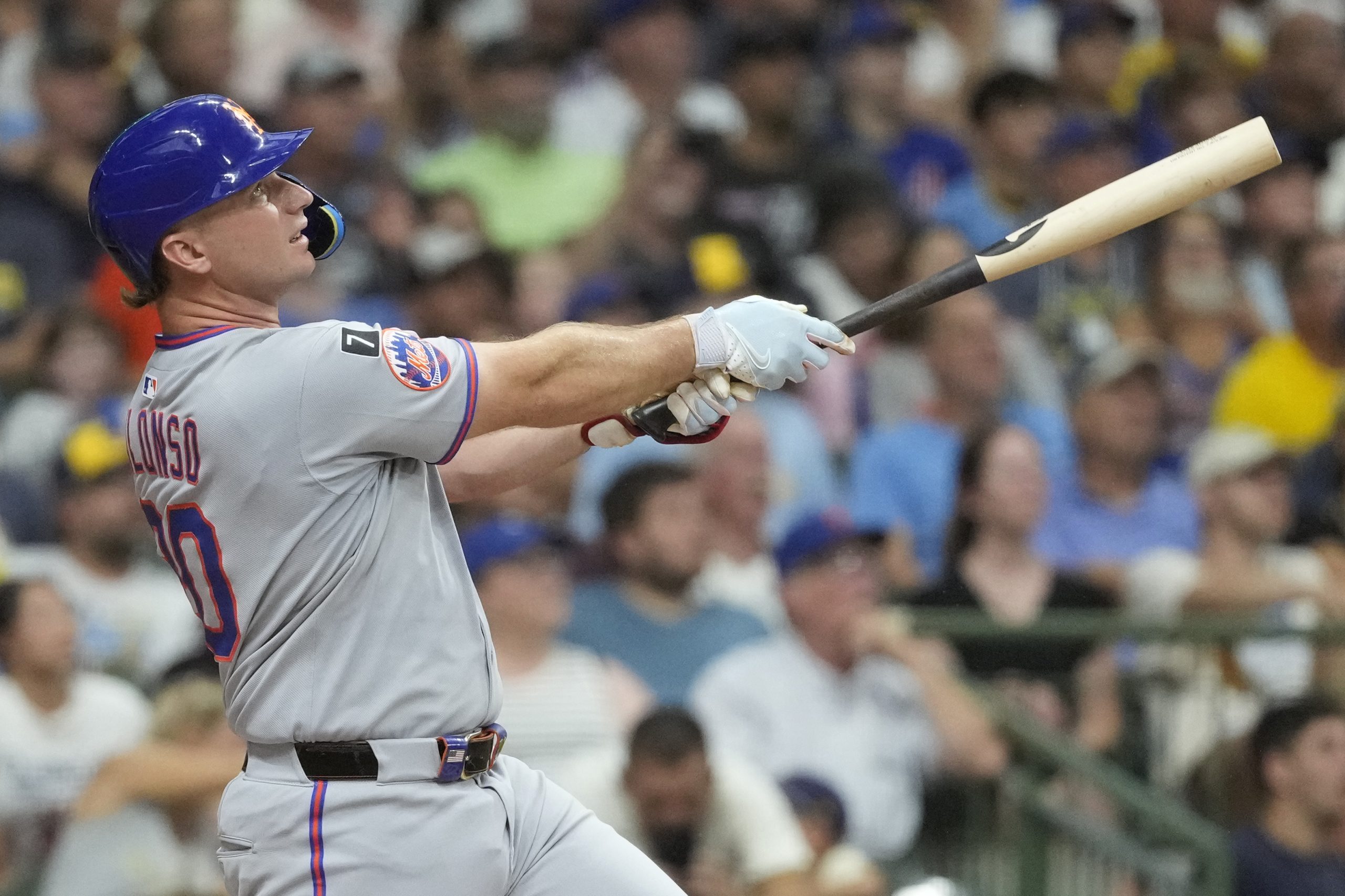 Pete Alonso hits 252nd home run to match Darryl Strawberry for Mets record