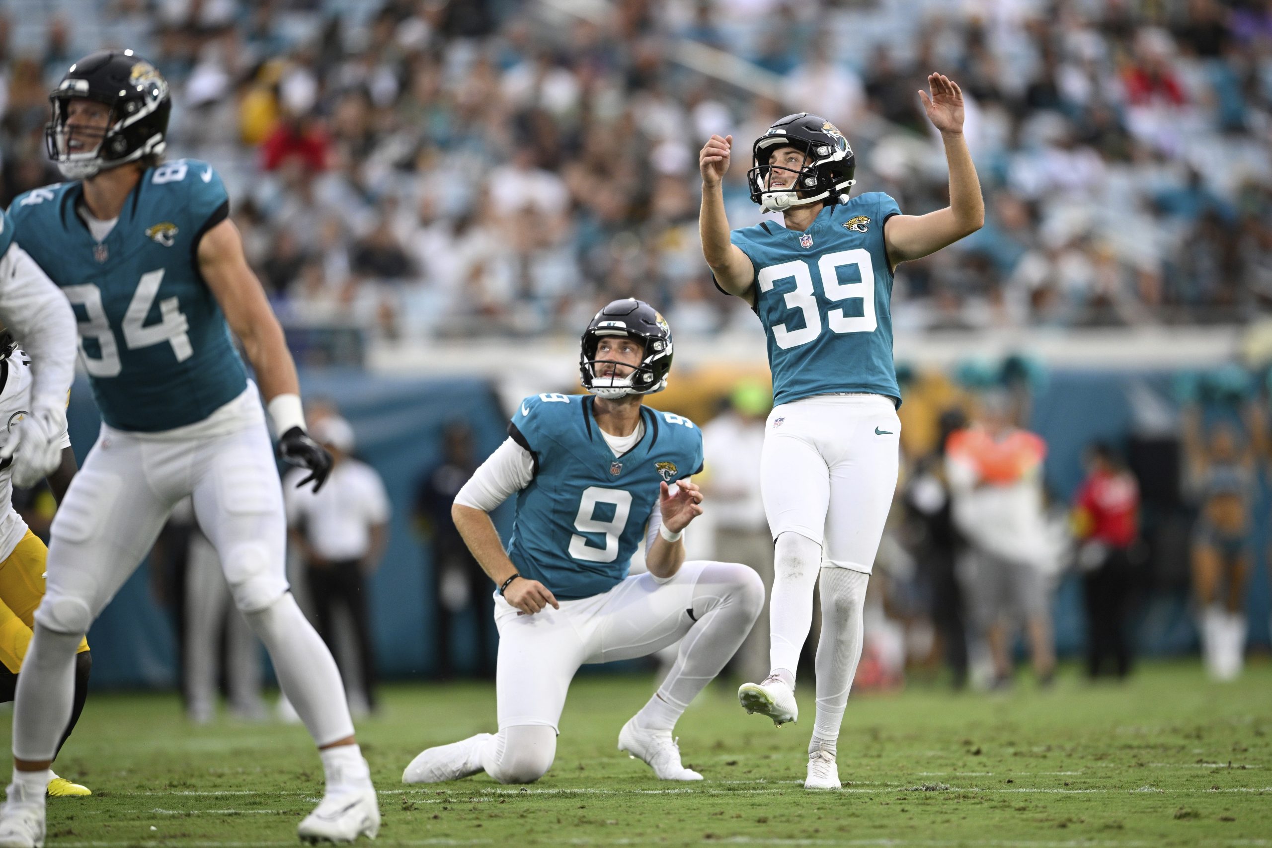 Jaguars’ Cam Little hits a 70-yard field goal in an exhibition game against the Steelers