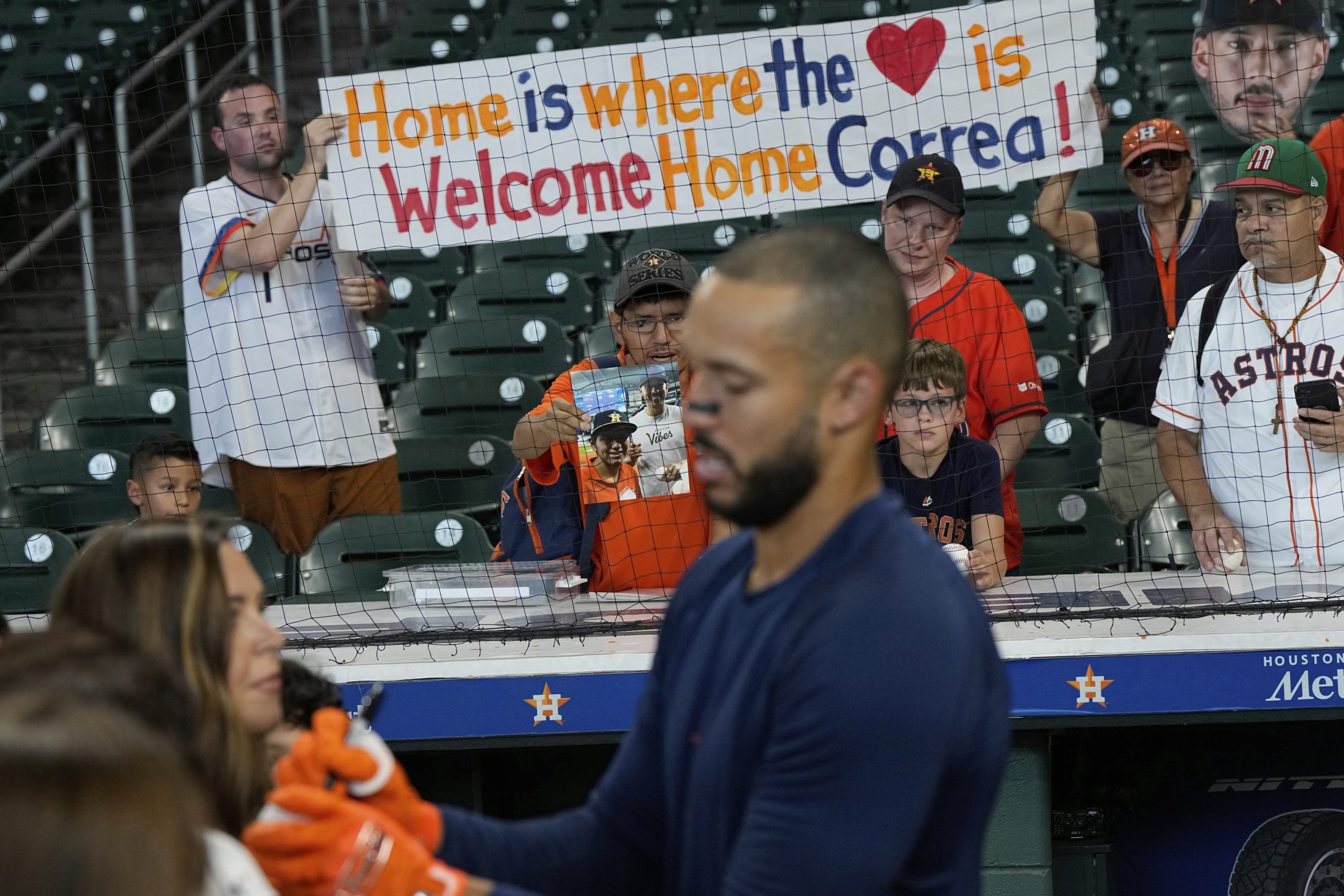 Correa plays 1st game in Houston since trade as Bregman visits for 1st time since joining Red Sox