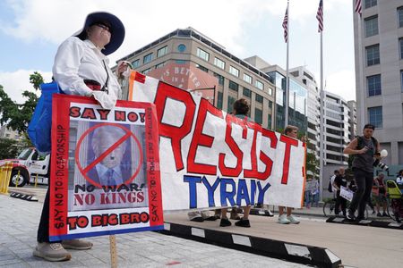 Explainer-Can Trump take control of Washington to fight the city’s crime?