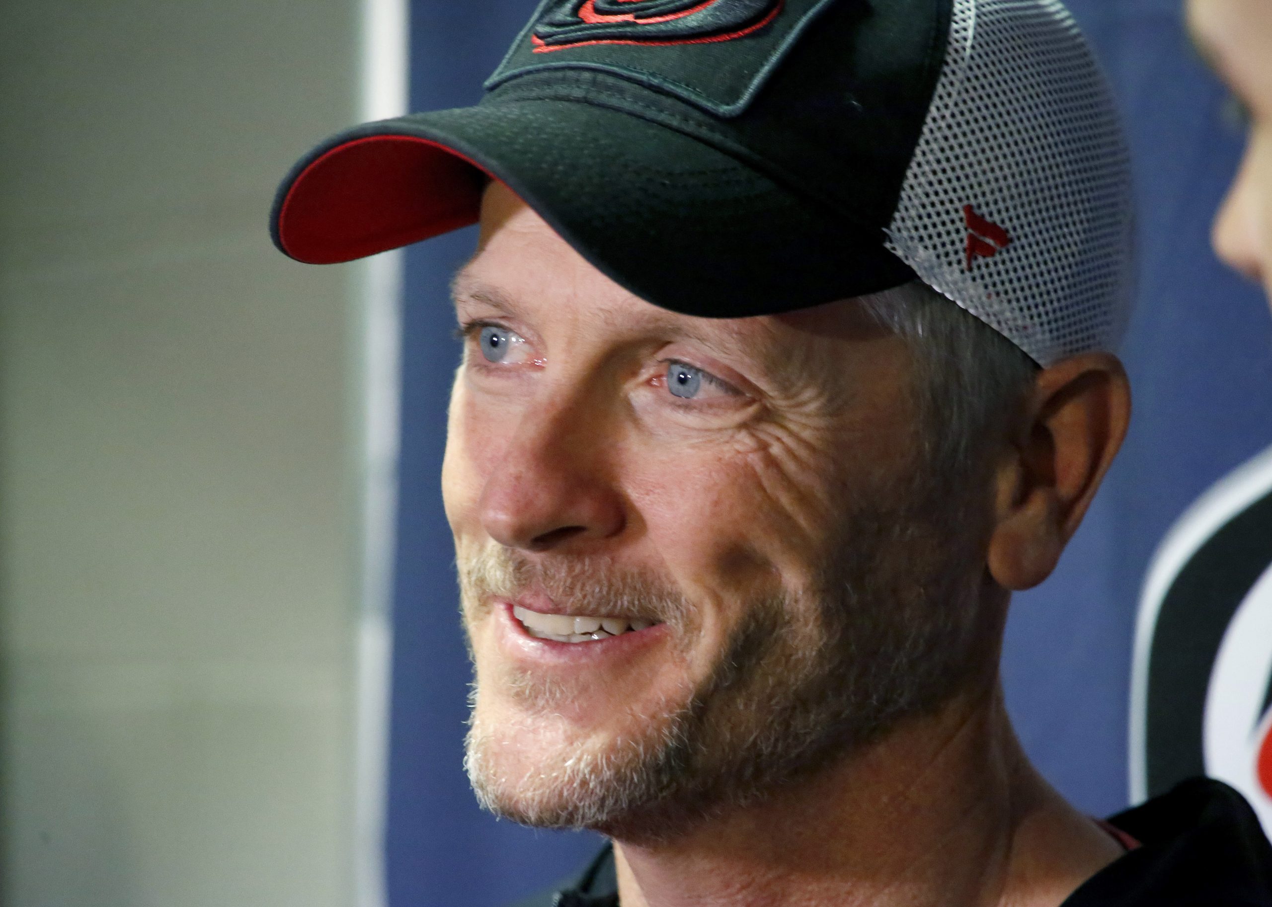 Hurricanes owner Tom Dundon strikes tentative deal to buy the Portland Trail Blazers