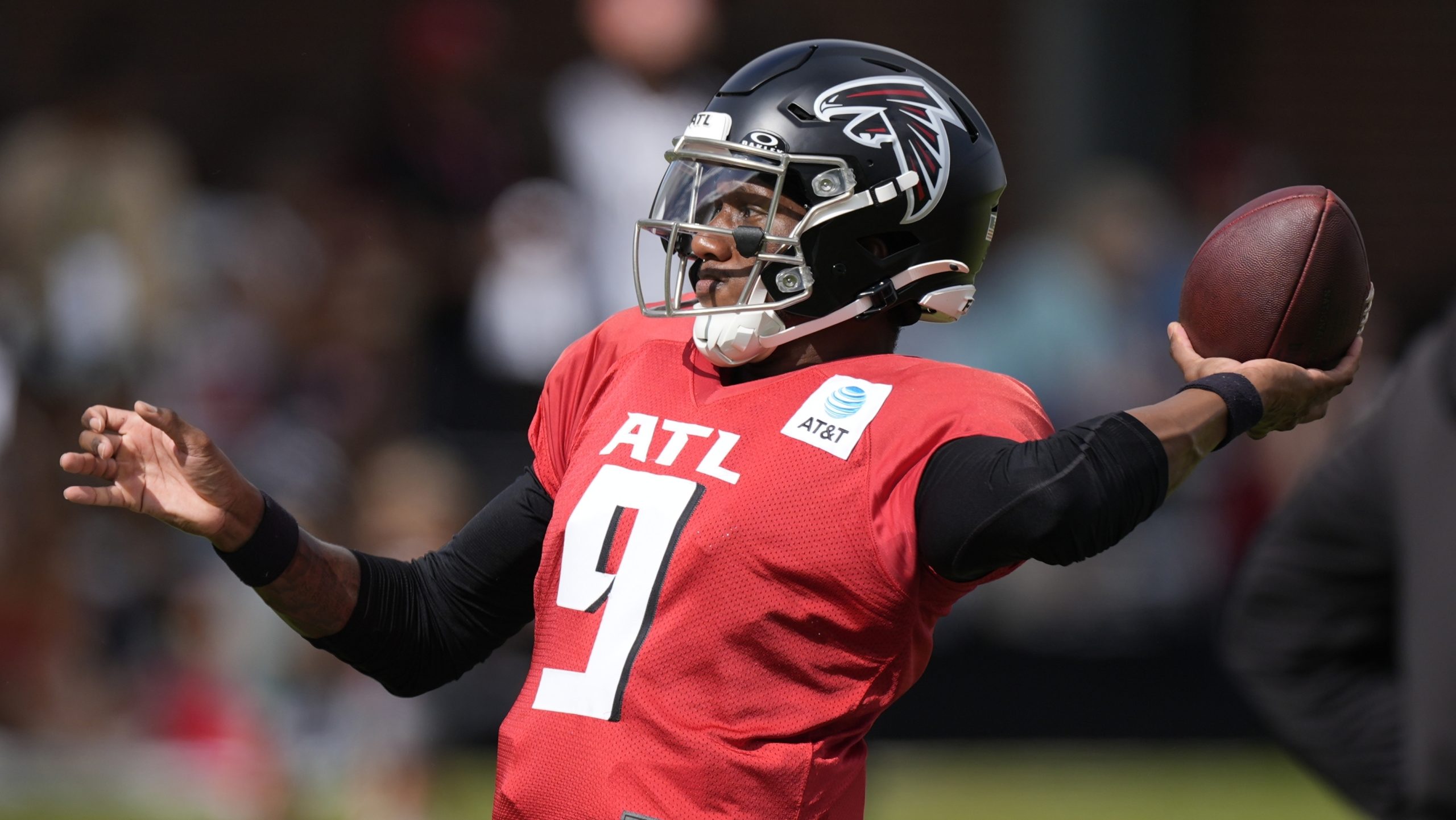 Falcons QB Michael Penix Jr. lands at bottom of pile during joint-practice scuffle with Titans