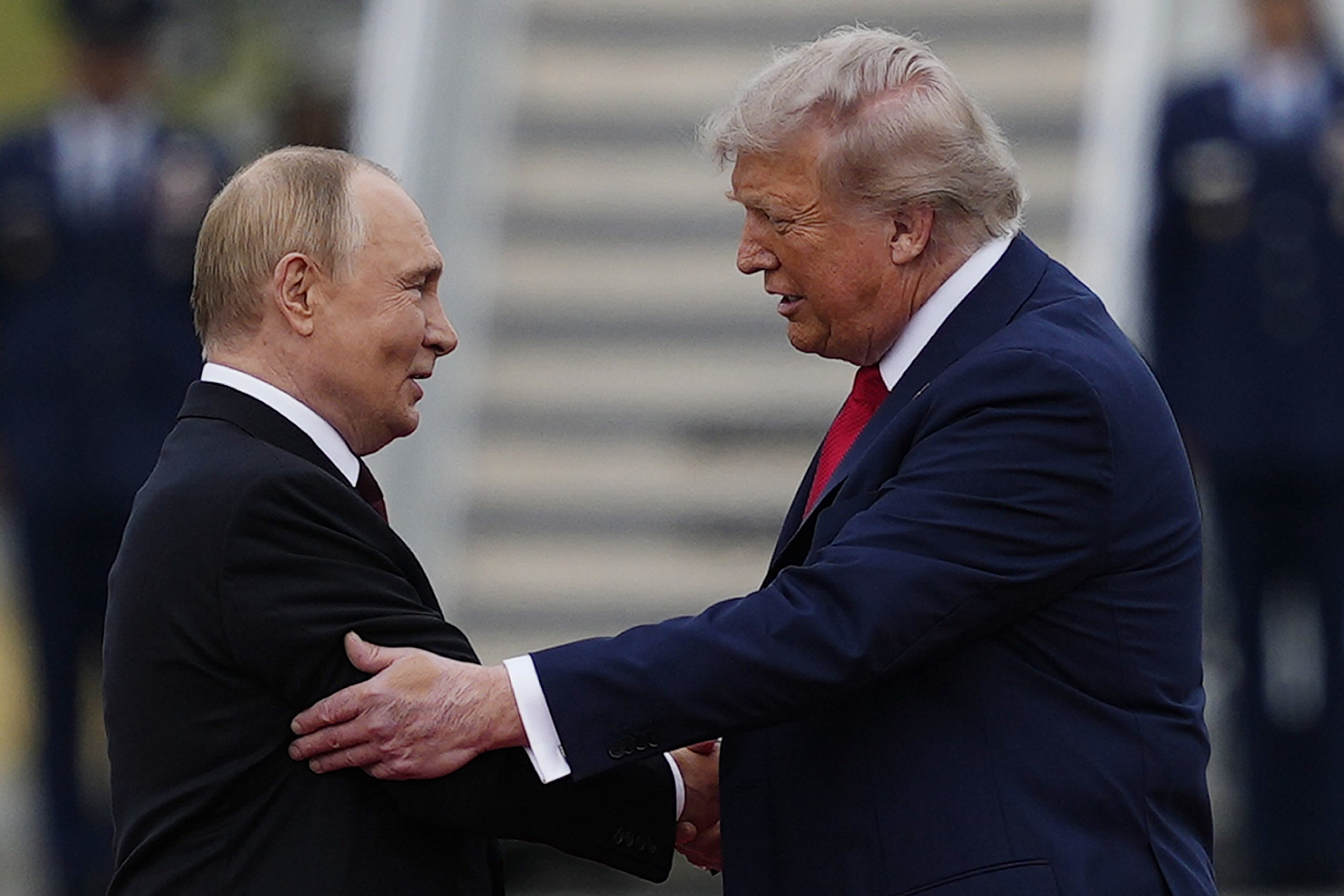 Trump leaves Alaska summit with Putin; failing to reach a deal to end Ukraine war (AUDIO)