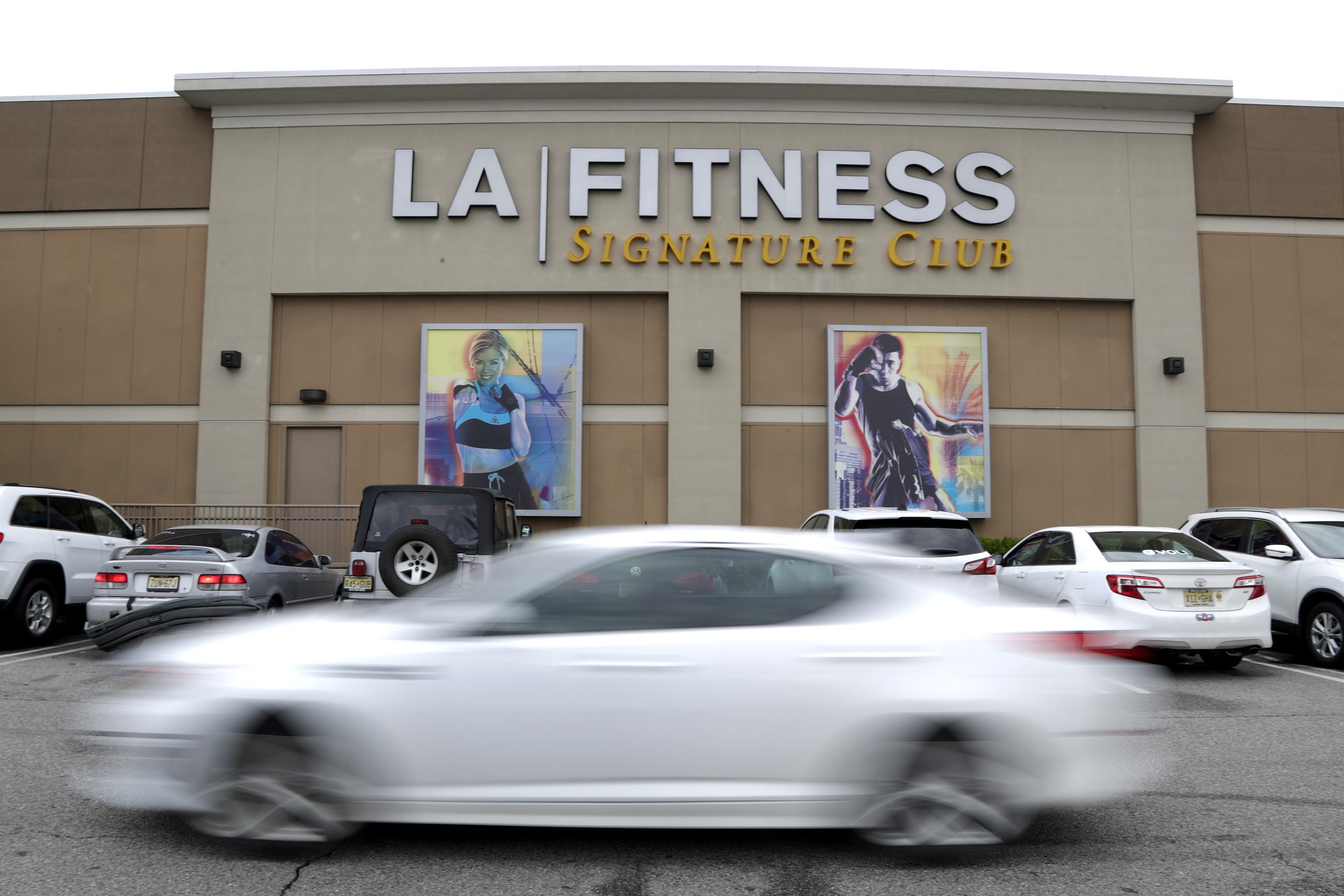 FTC sues LA Fitness operators for ‘exceedingly difficult’ gym cancellation policies