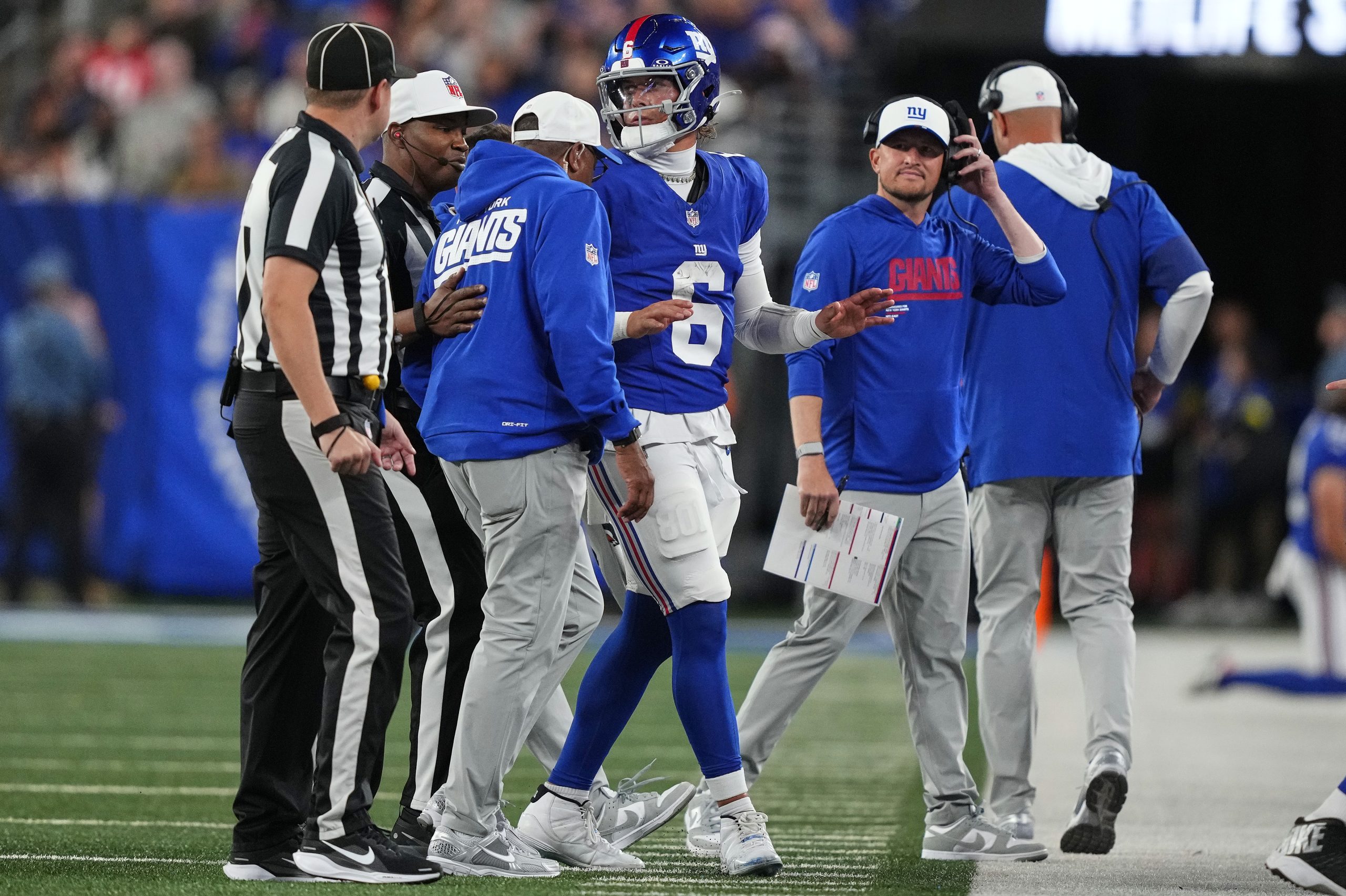 Giants’ Jaxson Dart clears concussion protocol after taking a hit in preseason game vs. Patriots