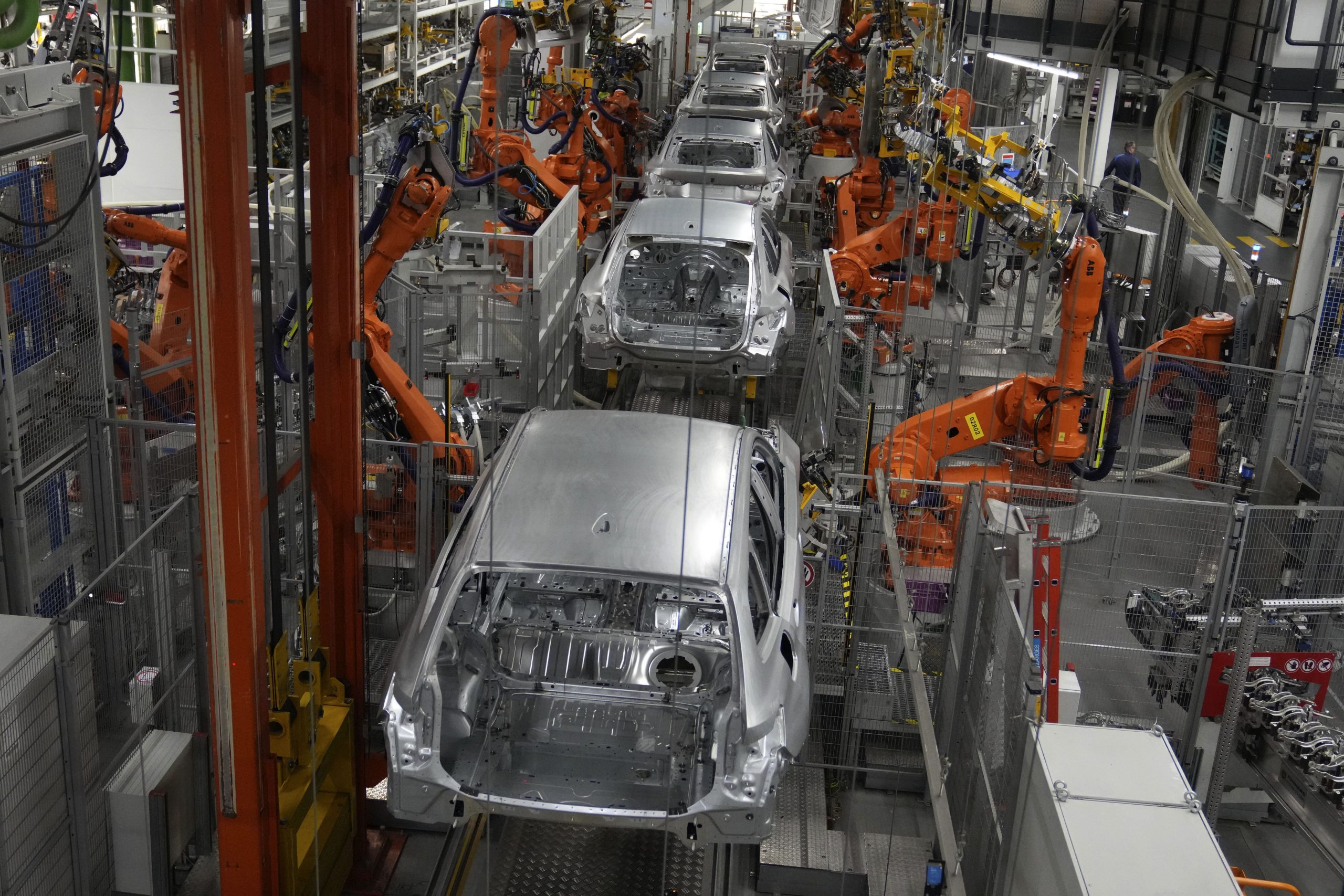 German economy shrank by 0.3% in second quarter in worse showing than initially thought