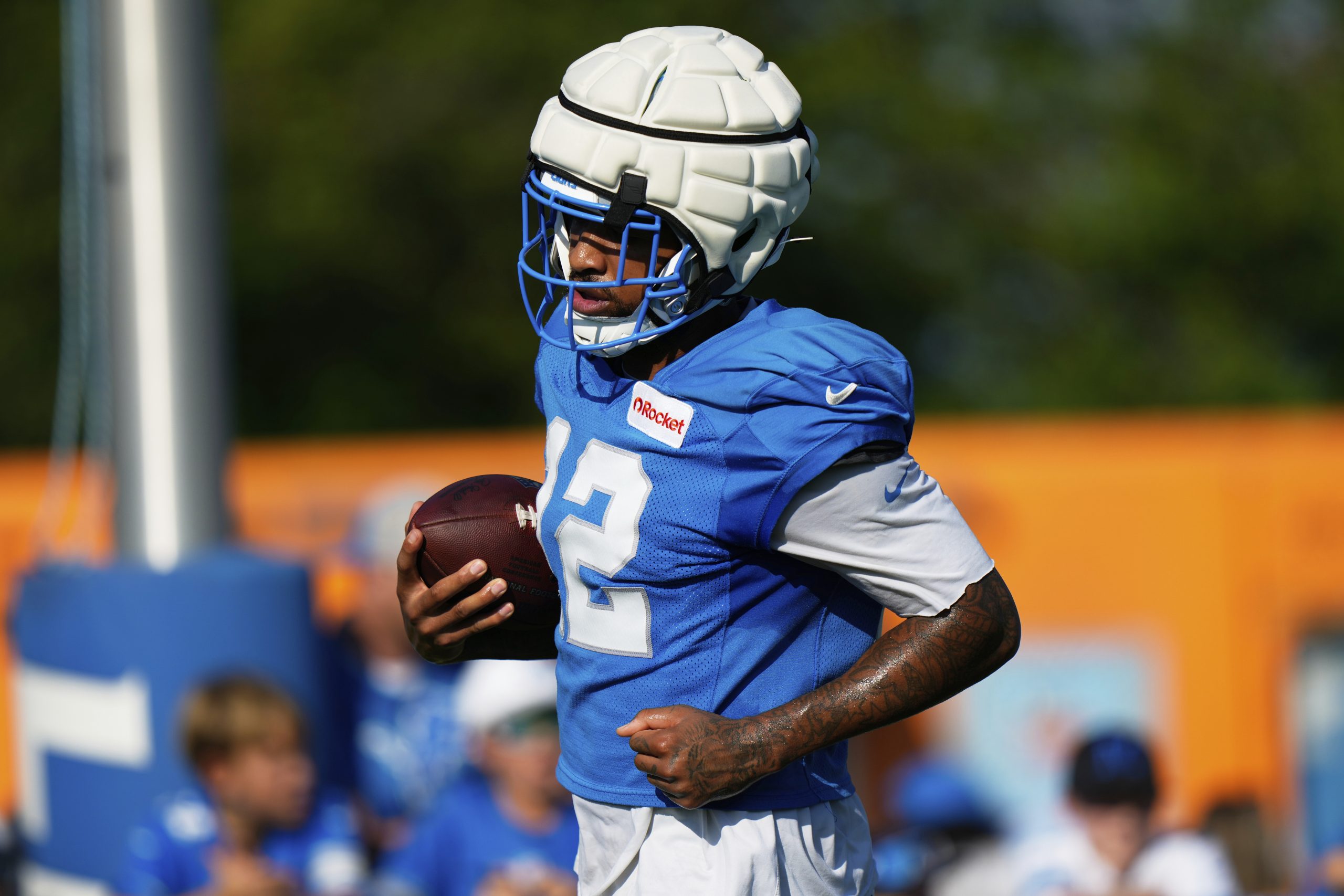 Jaguars acquire receiver Tim Patrick from Lions for a 6th round draft pick, AP source says