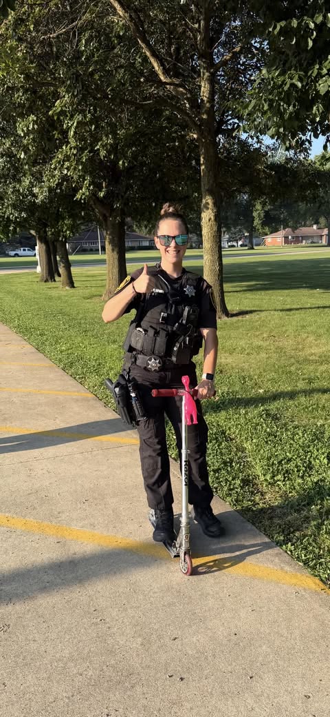 Scootin’ into the Weekend! #edison #MAC185