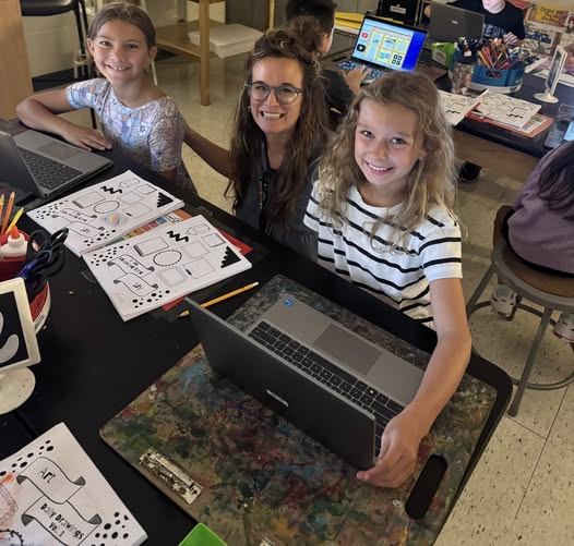 It’s “Tech Tuesday” in Art class at Edison!! The kids loved designing their own shoes. #weloveart #MAC185 #edisonbombers…