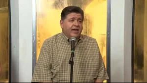 WATCH: IL Republican pushes for TX quorum rules that Pritzker hails as ‘hero’ move