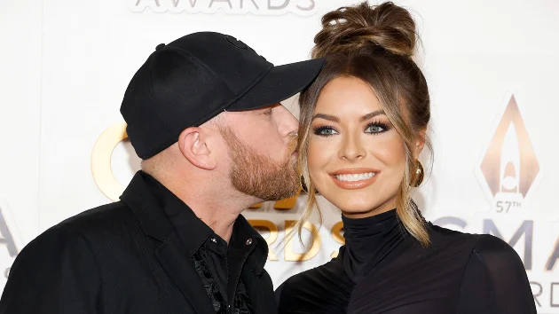 Girl dad, reporting for duty: ‘Softie’ Cole Swindell is all in