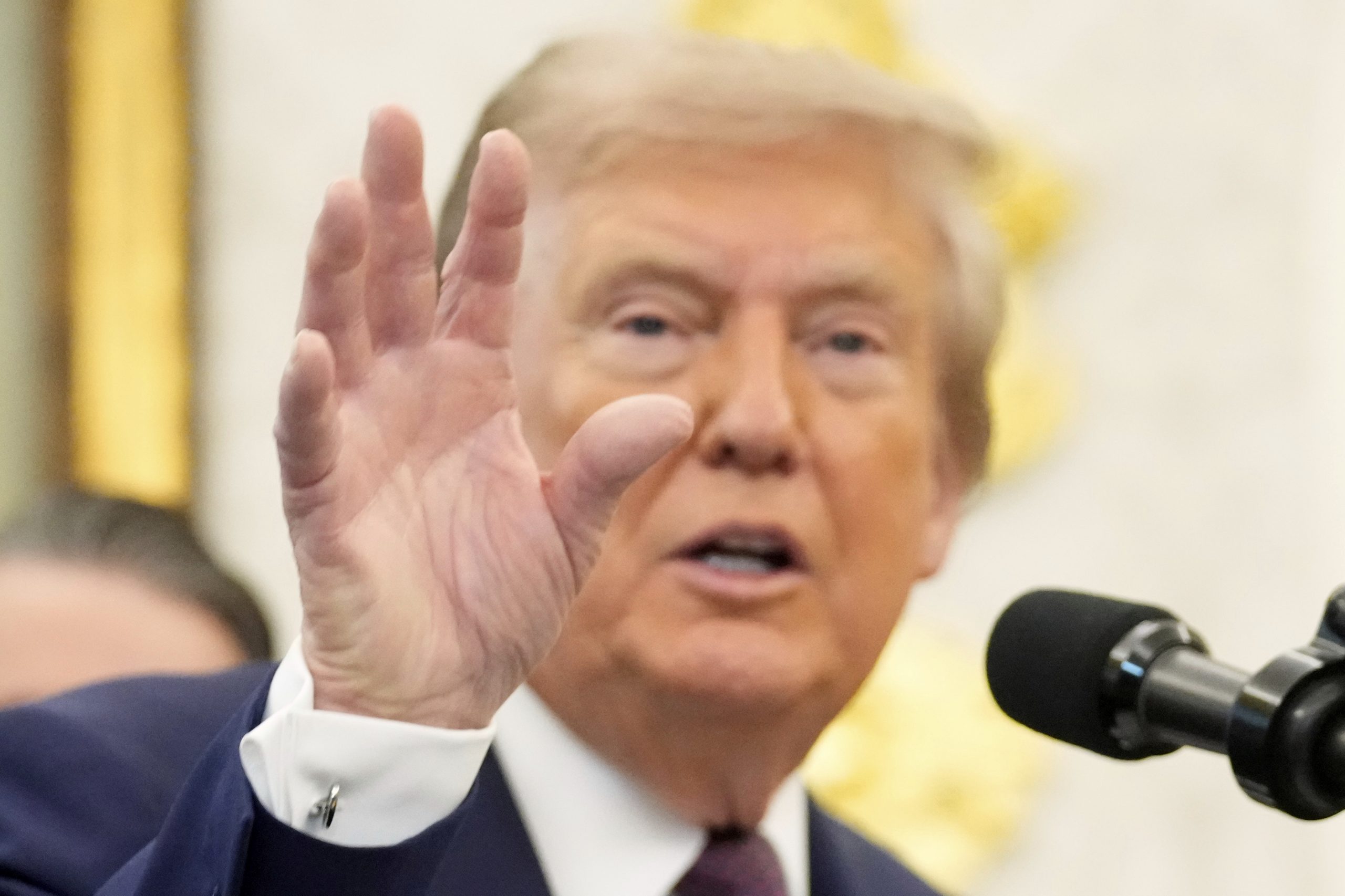 The Latest: New Polish president endorsed by Trump visits White House