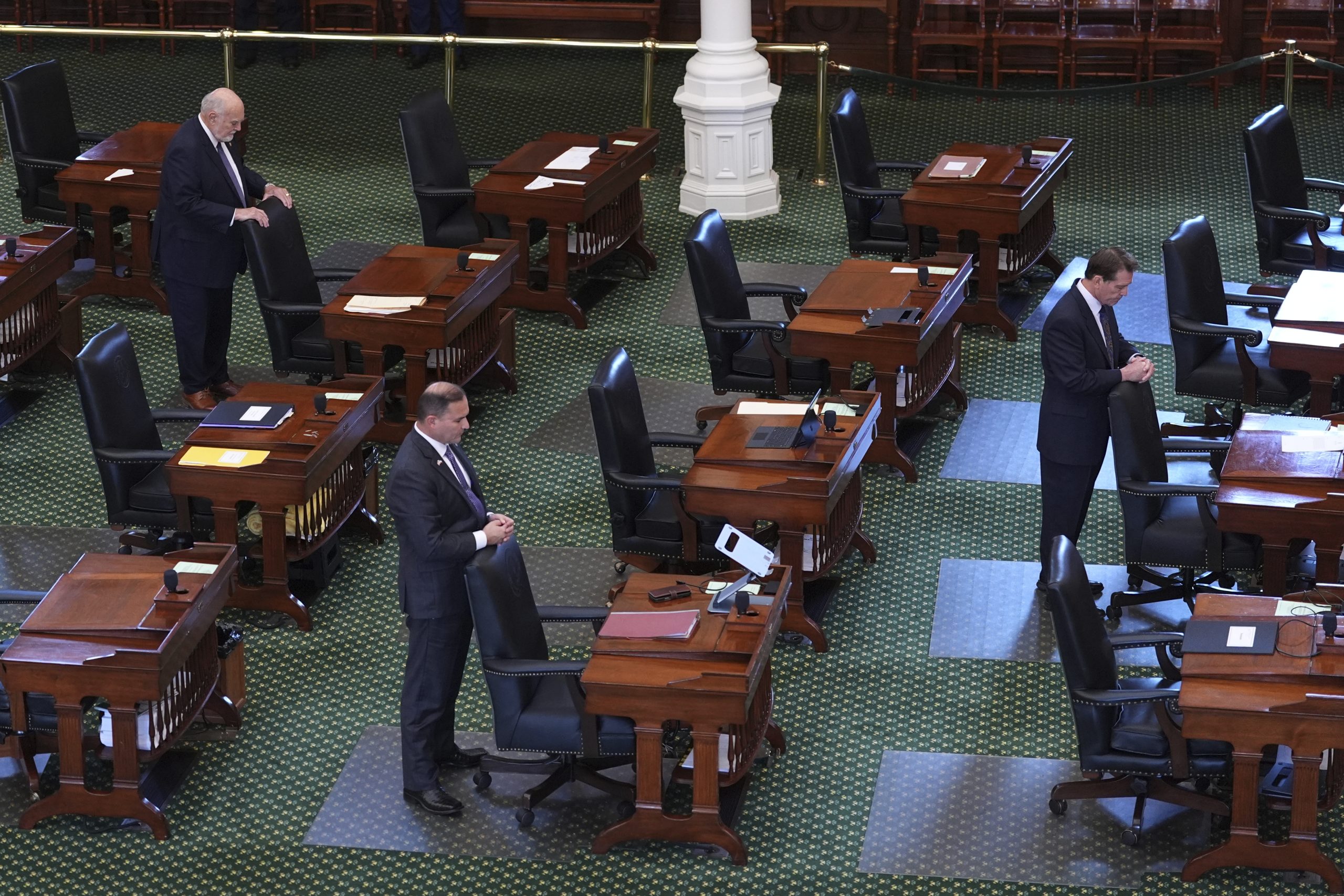 Texas lawmakers approve letting private citizens sue abortion pill providers, send bill to governor