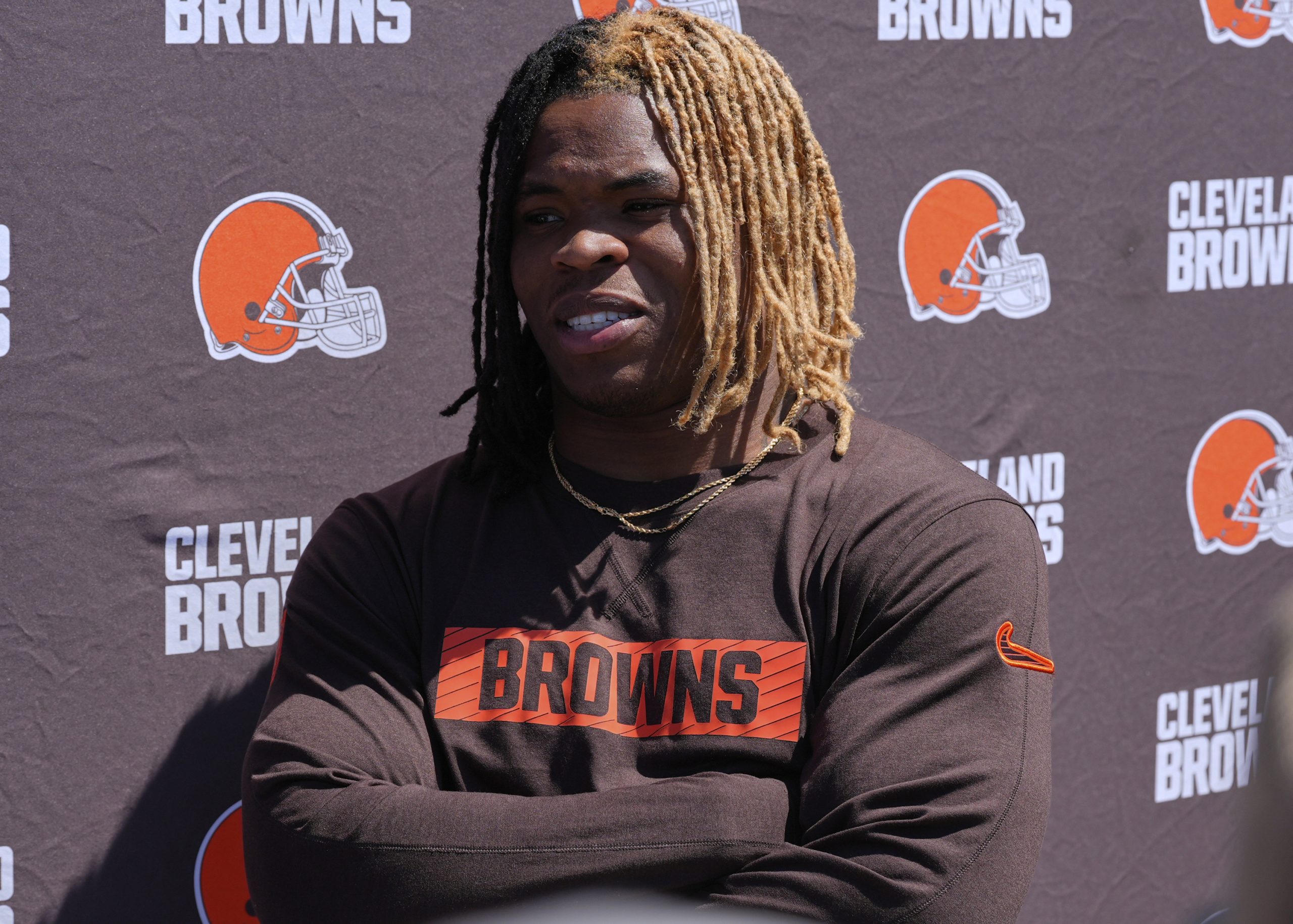 Running back Quinshon Judkins agrees to rookie contract with Browns, AP source says
