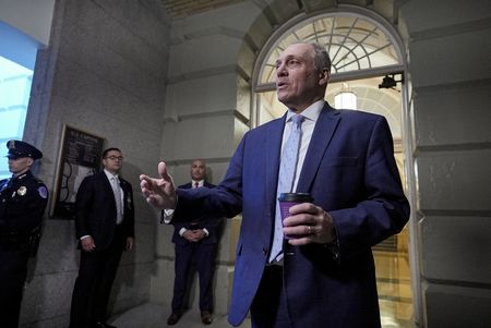 White House seeks stopgap government funding until Jan. 31, No. 2 House Republican says