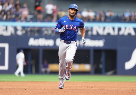 Rangers 2B Marcus Semien (foot) hoping to return next week