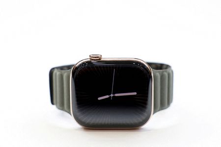 Apple Watch hypertension feature wins FDA nod, rollout next week, Bloomberg reports