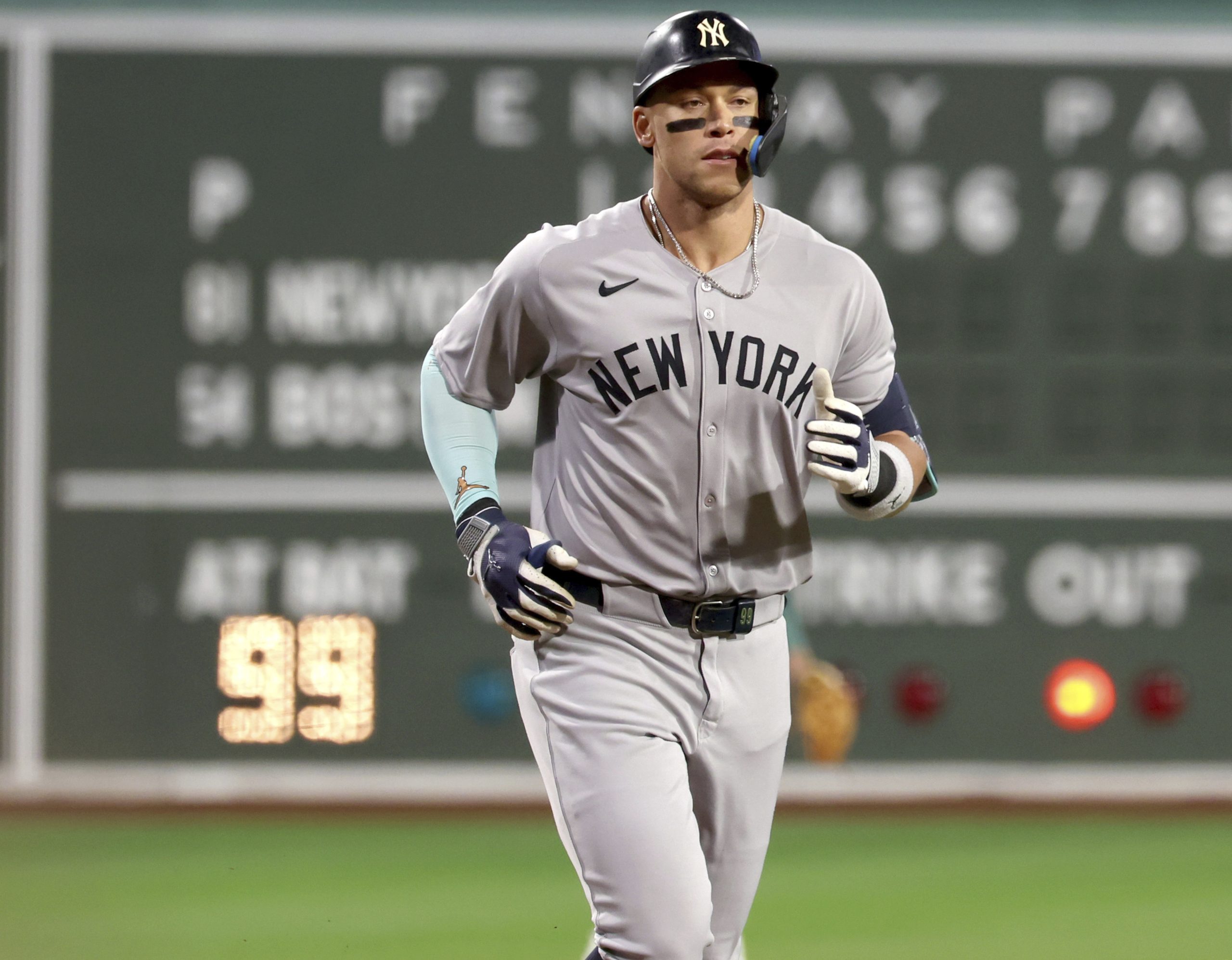 Aaron Judge hits his 362nd career homer, passing Joe DiMaggio for 4th in New York Yankees history