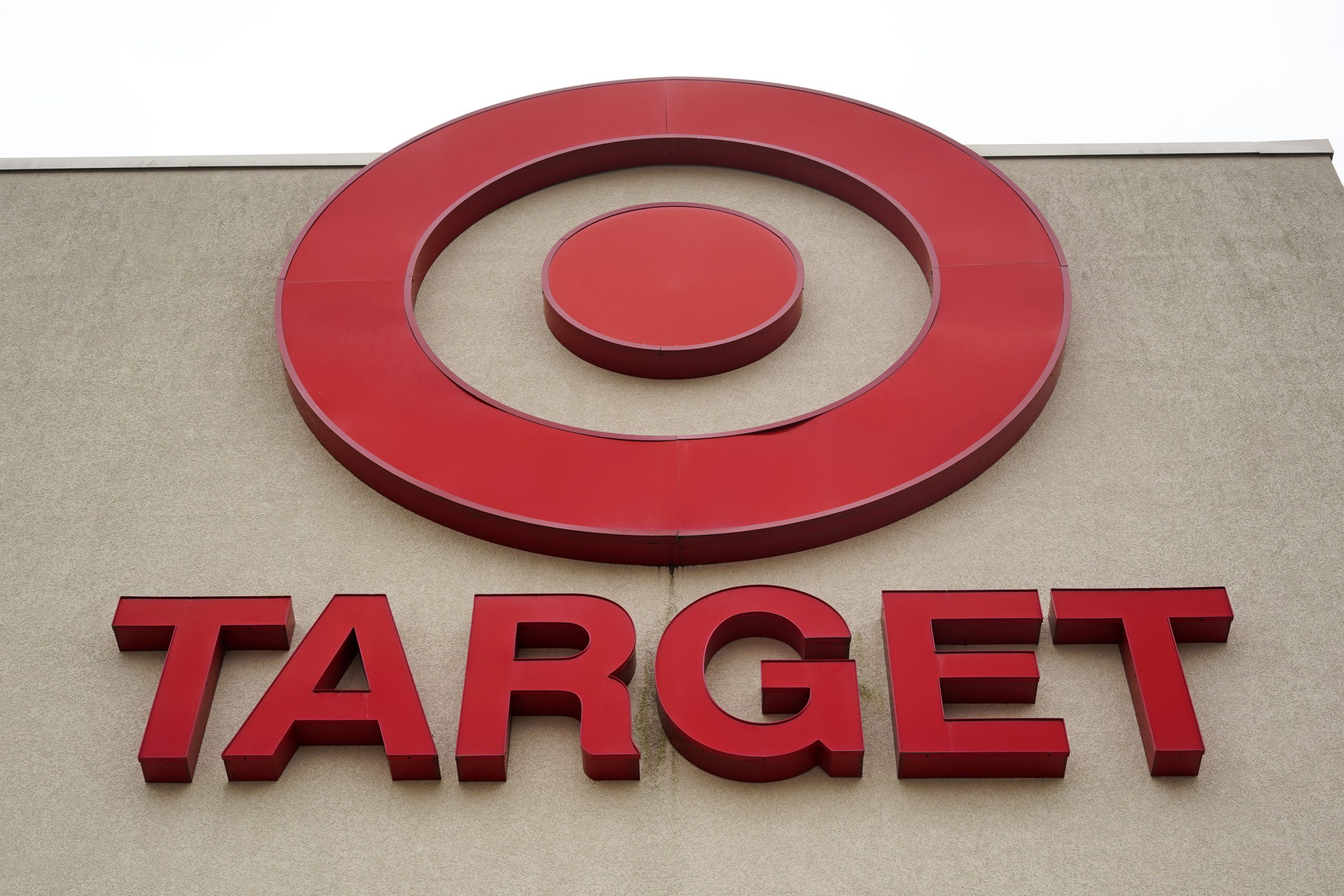 Target steps up next-day parcel delivery as discounter tries to narrow gap with rivals