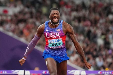 Athletics-American Tinch caps brilliant season with 110m hurdles gold