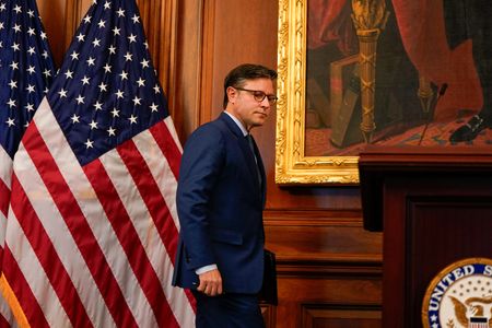 US House passes stopgap funding bill