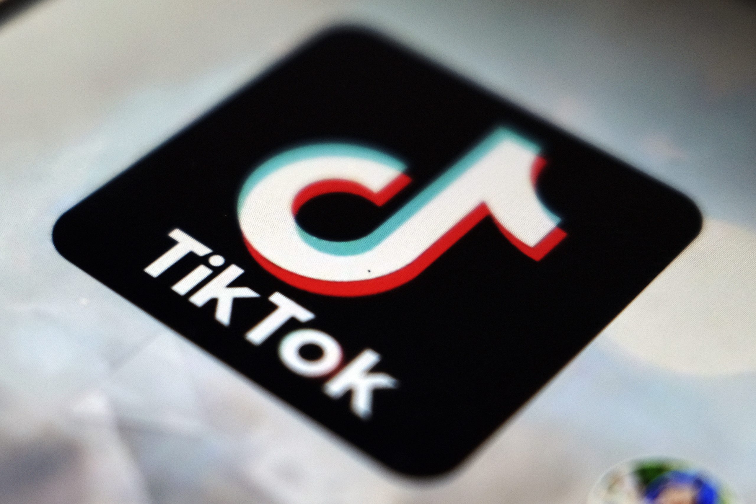 Emerging TikTok deal with China ensures US control of board and crucial algorithm, White House says