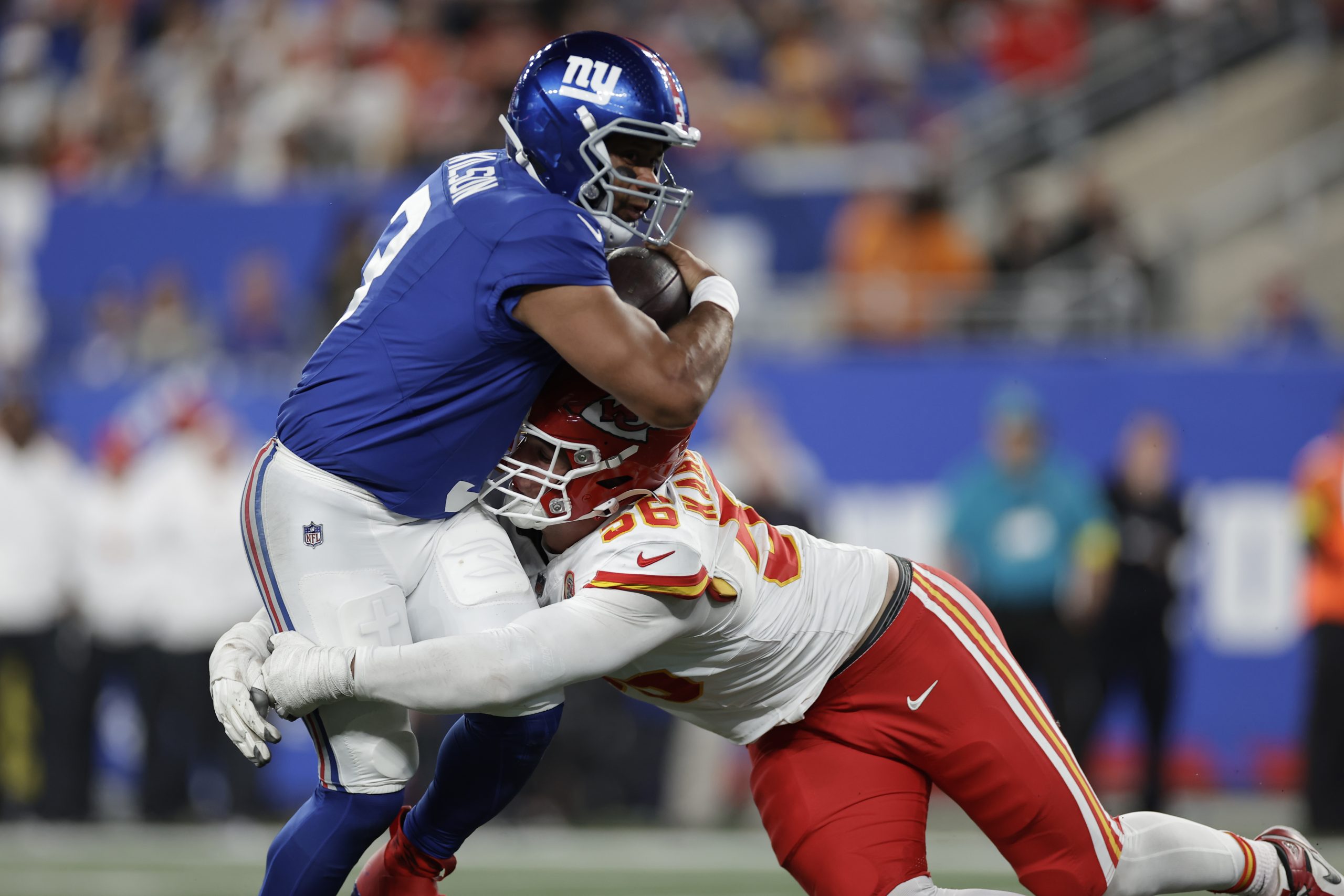 Brian Daboll is noncommittal about who the Giants’ starting QB will be against the Chargers