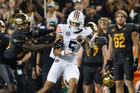 Auburn WR Horatio Fields to undergo foot surgery