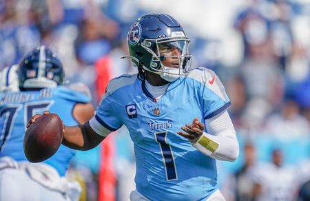 Titans QB Cam Ward (ankle/calf) limited at practice