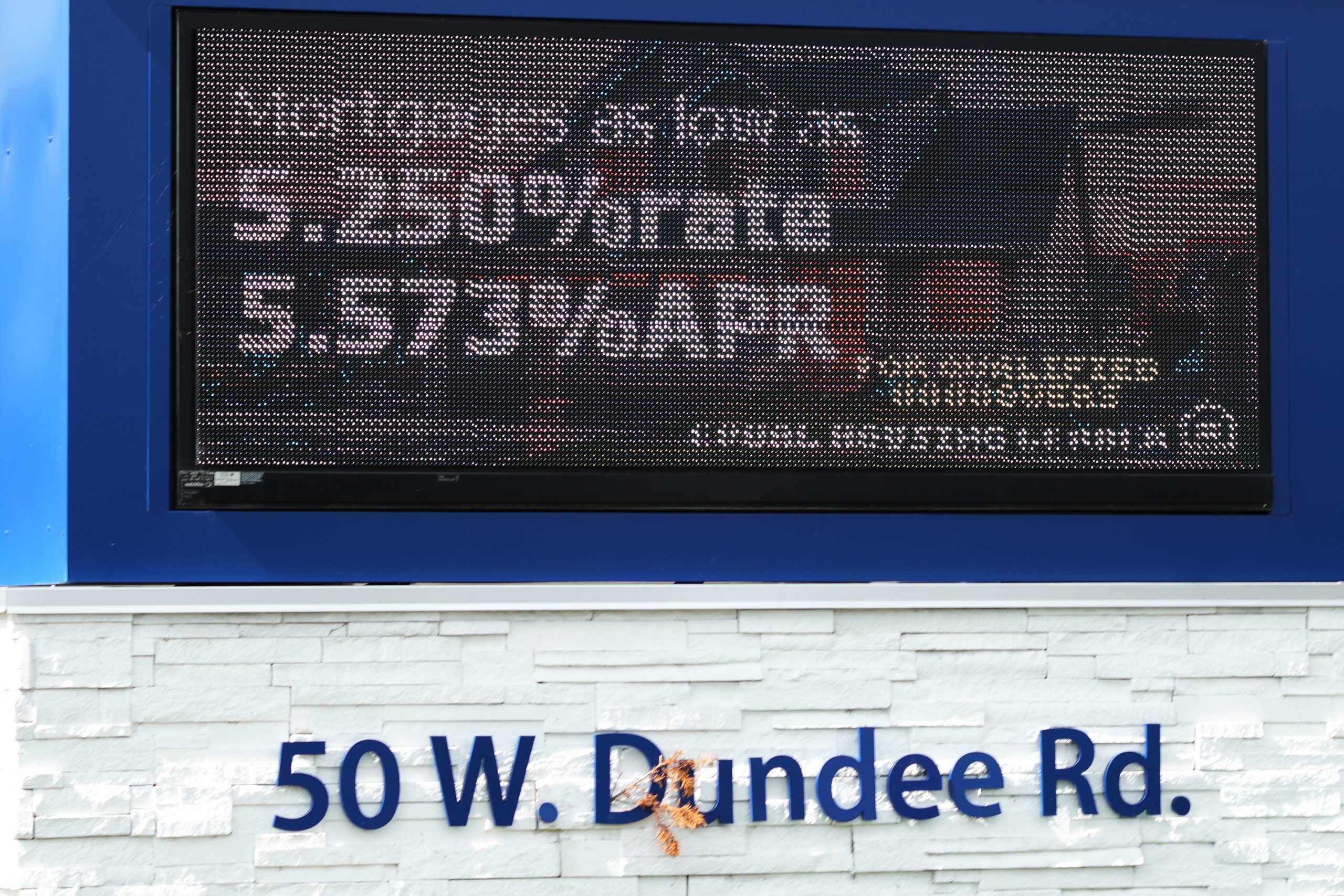 Average rate on a 30-year mortgage edges higher after declining four weeks in a row