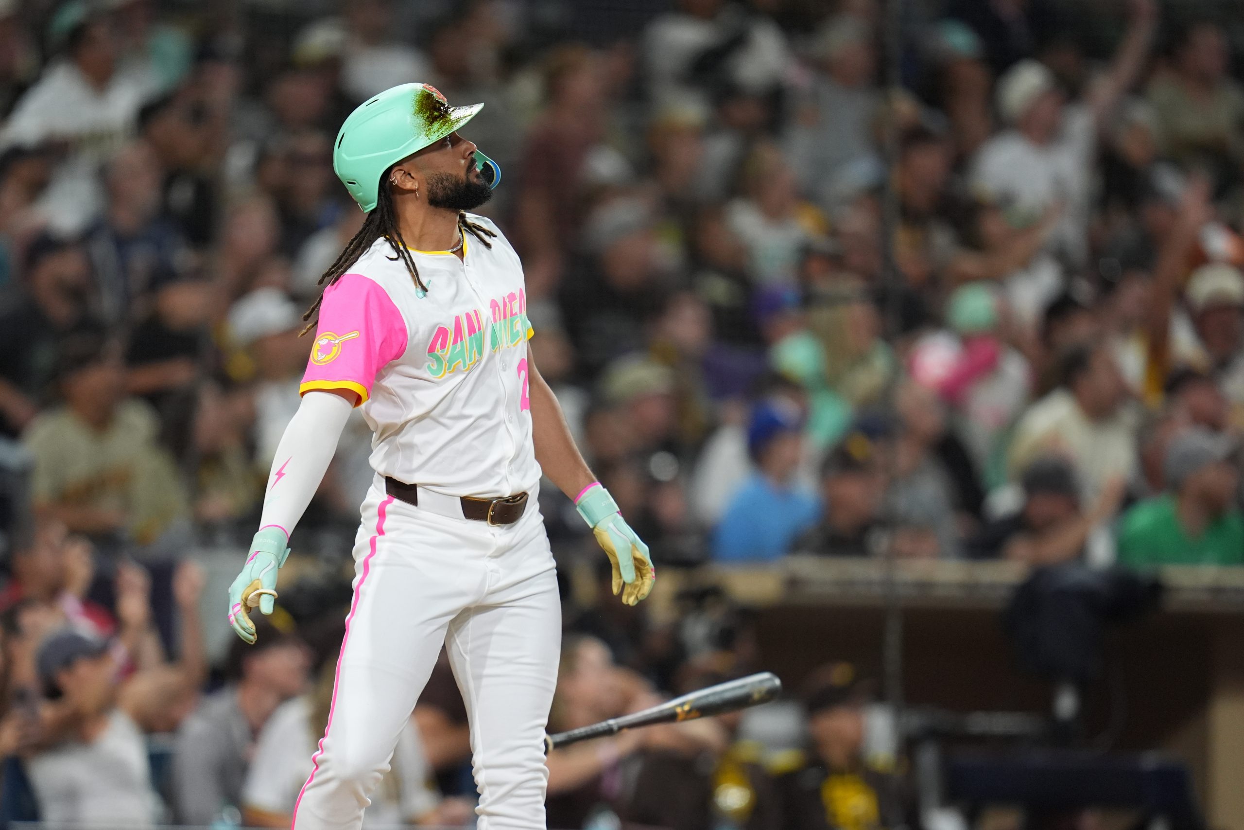 Fernando Tatís Jr. returns from bout with COVID-19 to hit a grand slam in the Padres’ playoff push