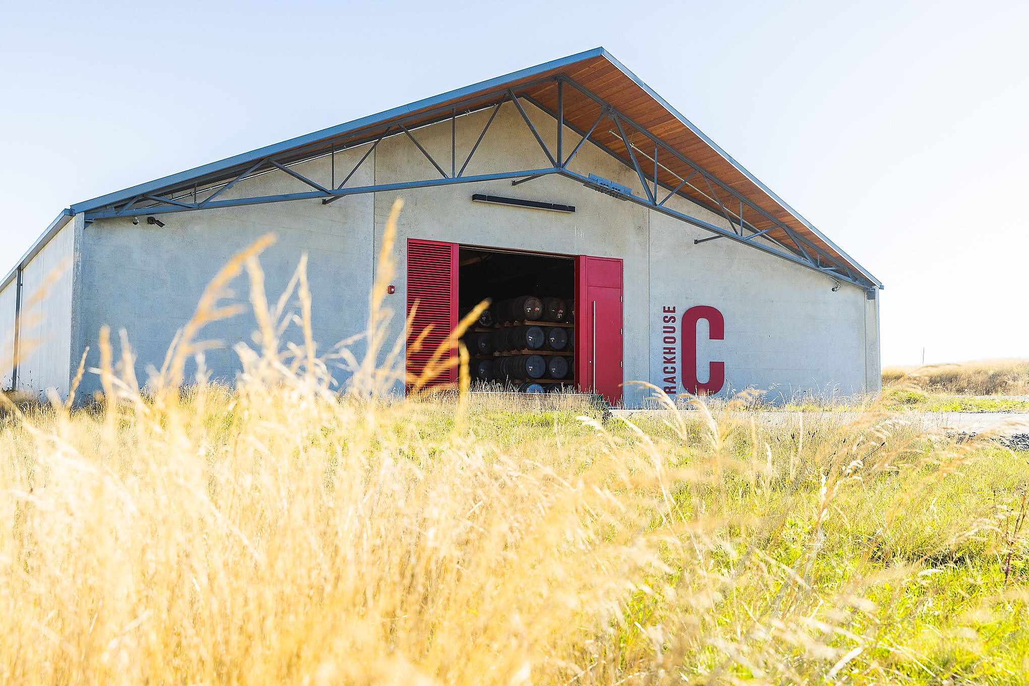 Thieves steal $1M worth in craft whiskey from Washington distillery