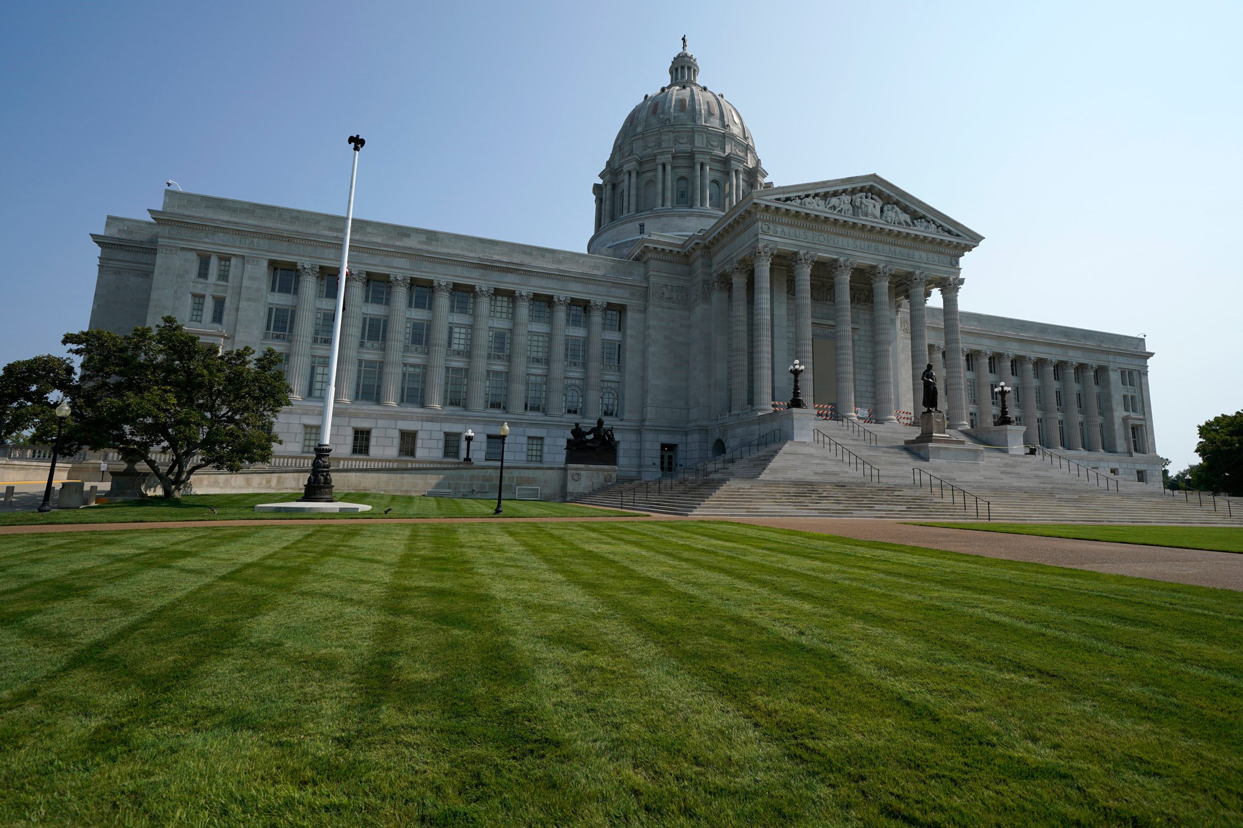 Missouri governor signs Trump-backed plan aimed at helping Republicans win another US House seat