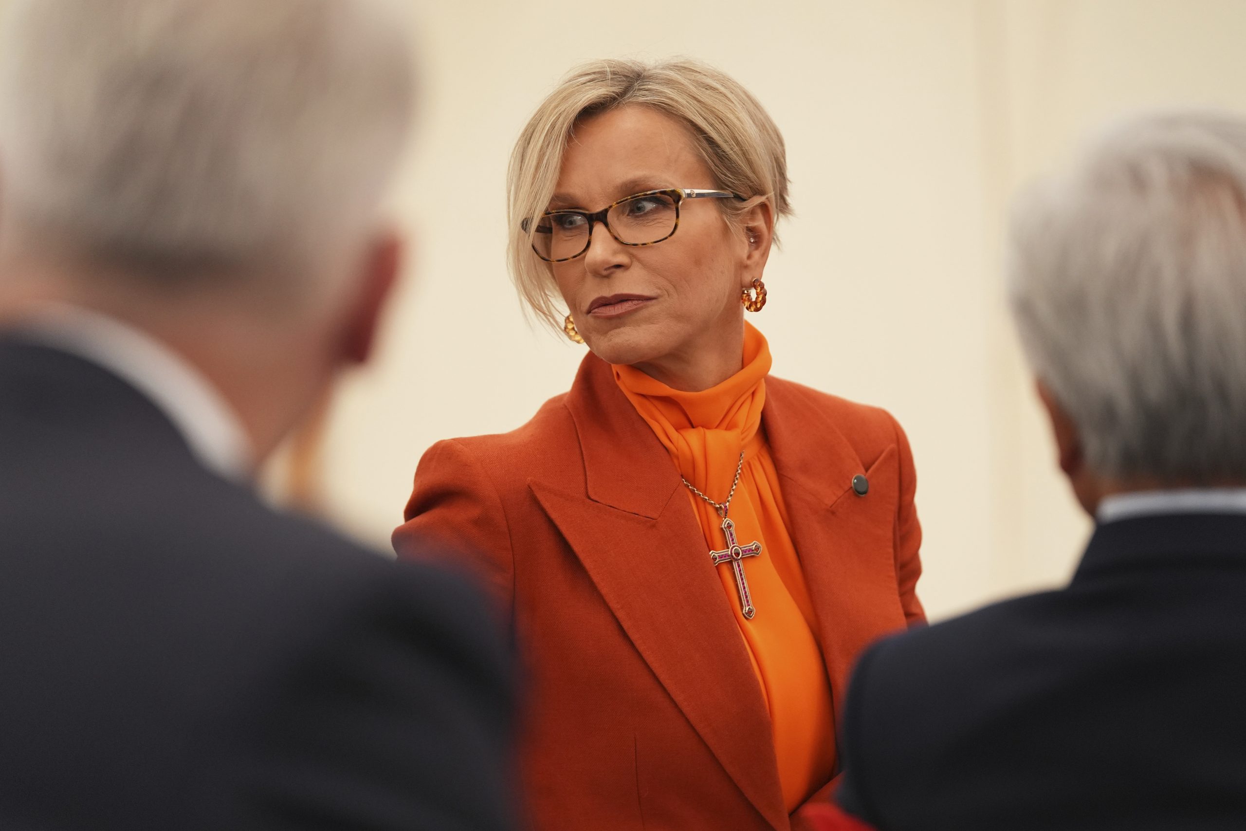 CEO of drugmaker GSK to step down by year’s end